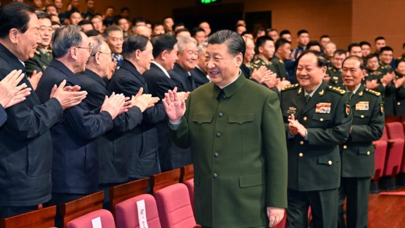 Xi estende saudações da Festa da Primavera aos veteranos militares