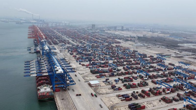Entra em operação rota Vietnã-China de transporte intermodal marítimo-rodoviário