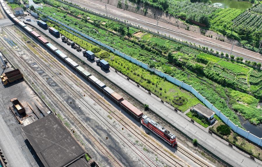 Província chinesa de Jiangsu registra aumento de viagens de trem de carga China-Europa no primeiro trimestre