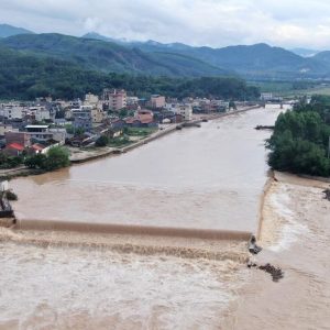 China continua a combater enchentes na bacia do Rio das Pérolas
