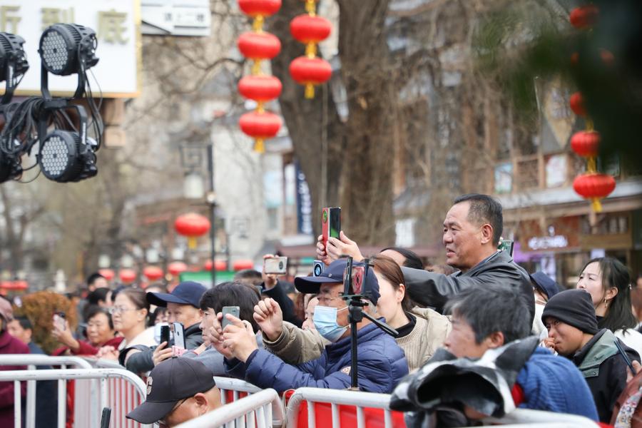 China registra 16,7% a mais de viagens domésticas no primeiro trimestre