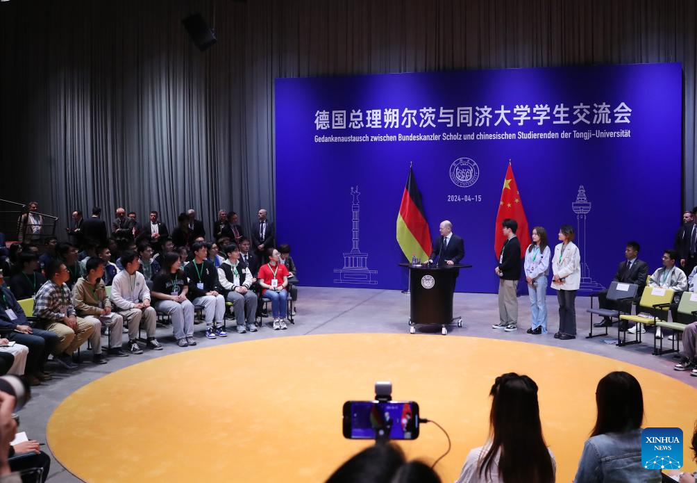 Chanceler alemão testemunha mudanças com o desenvolvimento da China