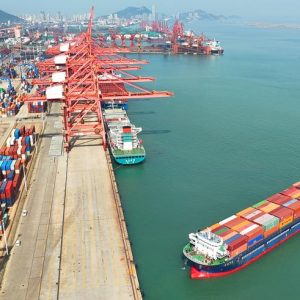 China quer acelerar negociações sobre acordo de livre comércio com Japão e República da Coreia, diz porta-voz