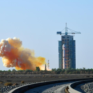 China lança novo satélite ao espaço