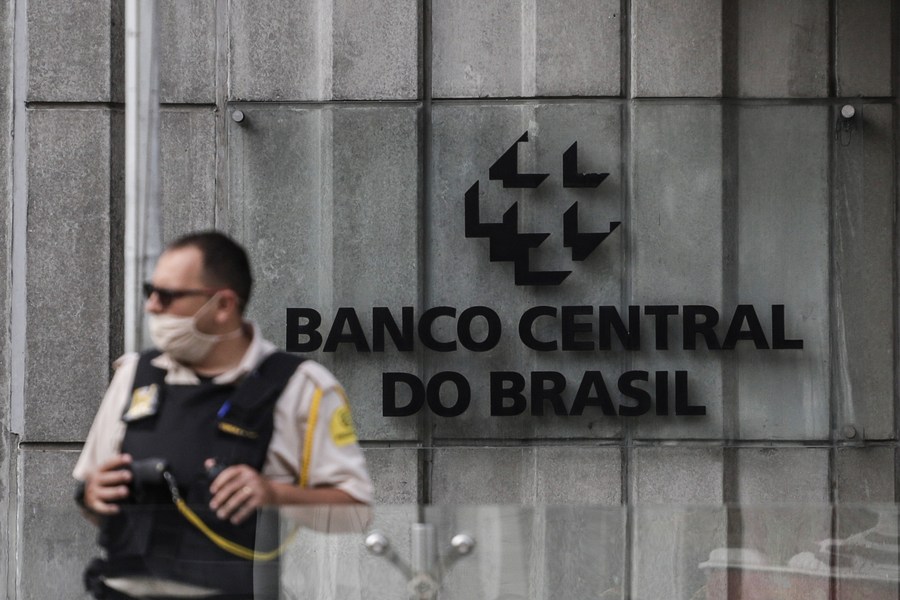 BC do Brasil reduz previsão de crescimento do PIB em 2021 de 3,8 para 3,6%