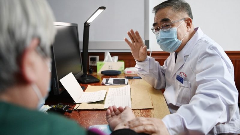China construirá centro de medicina tradicional chinesa para prevenção e tratamento da epidemia
