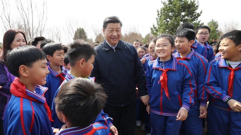 Xi estende saudações festivas às crianças de toda a China