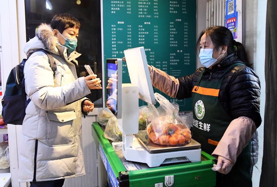 Vendas no varejo de bens de consumo de Beijing se recuperam para nível pré-pandemia