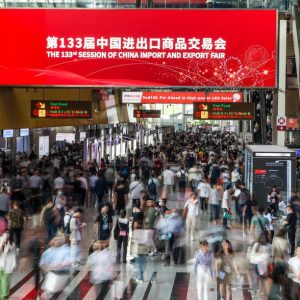 Feira de Cantão abre na China com aumento de compradores do exterior