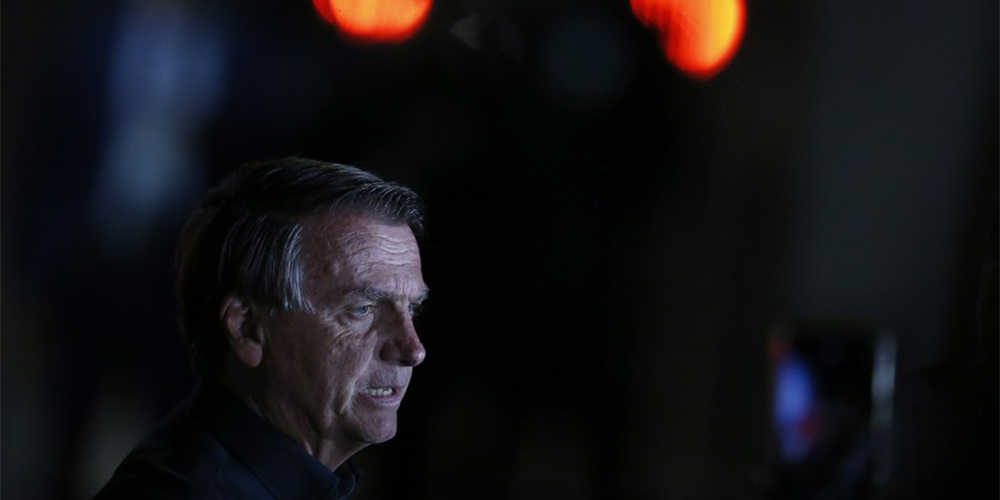 Ex-presidente Bolsonaro nega participação em plano golpista
