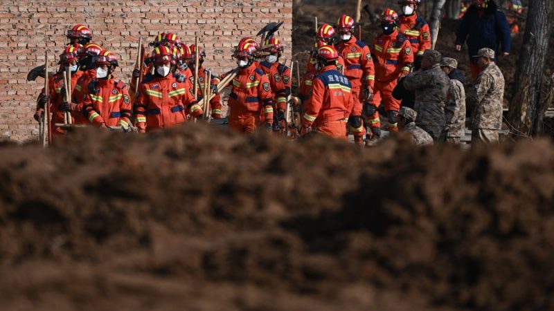 China destina fundos de emergência para restauração de estradas em regiões atingidas por terremoto