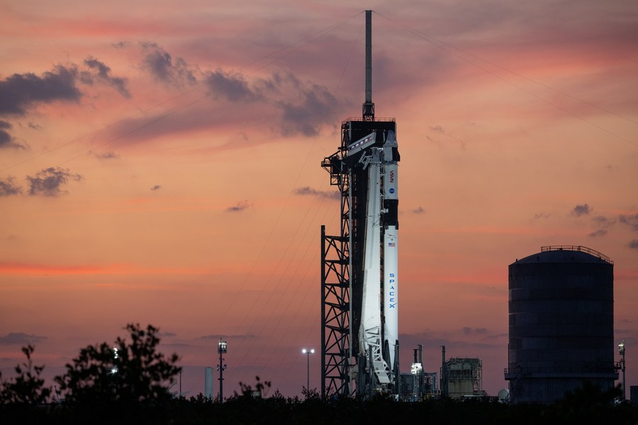 SpaceX Dragon retorna à Terra com amostras científicas