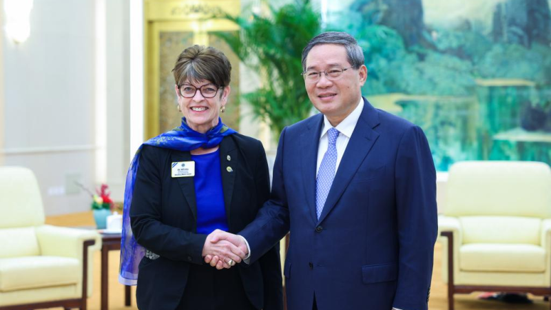 Primeiro-ministro chinês reúne-se com presidente internacional do Lions Clubs International