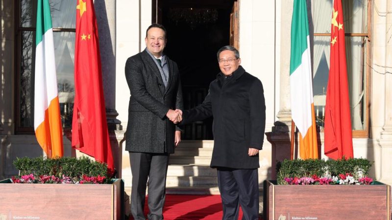 Premiê chinês diz que China e Irlanda devem se considerar como parceiras-chave em cooperação