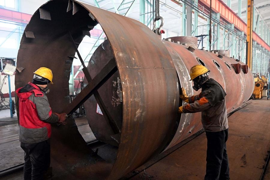 Lucros industriais da China sustentam recuperação robusta
