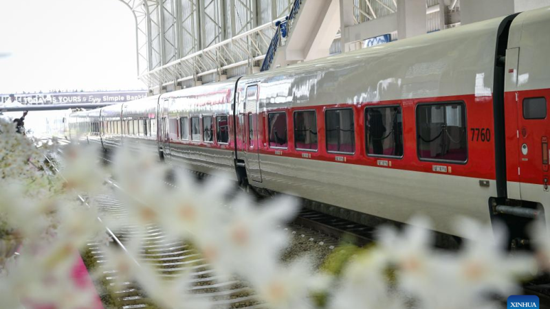 Projeto de metrô leve construído pela China é inaugurado no estado de Lagos, Nigéria
