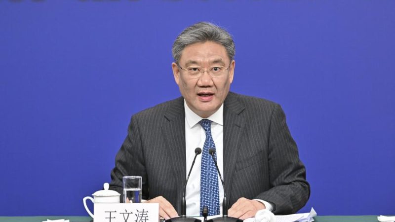 Comércio exterior da China mostra sinais positivos apesar dos desafios, diz ministro