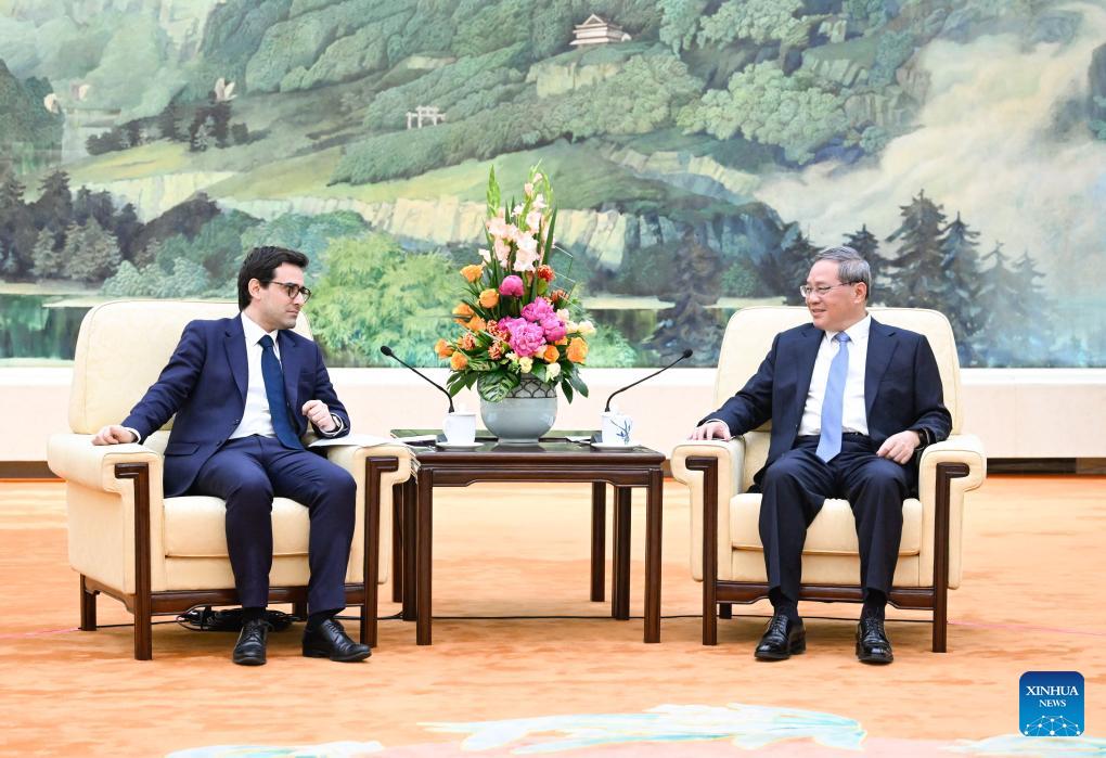 Premiê chinês se reúne com ministro da Europa e das Relações Exteriores da França em Beijing