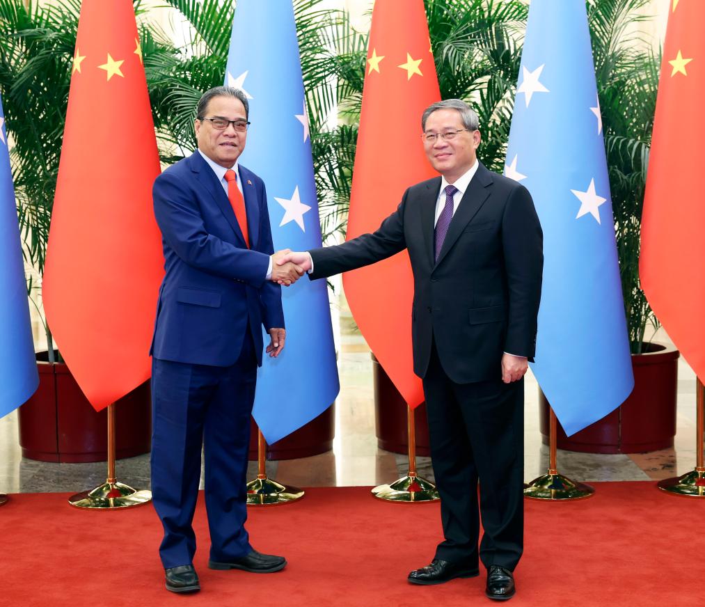 Primeiro-ministro chinês reúne-se com presidente da Micronésia
