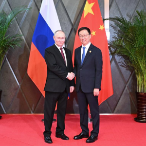 Vice-presidente chinês e Putin participam de cerimônia de abertura da 8ª Expo China-Rússia